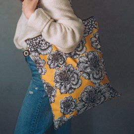 Shopper favourite bag blossoms yellow