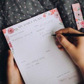 Daily planner blossoms